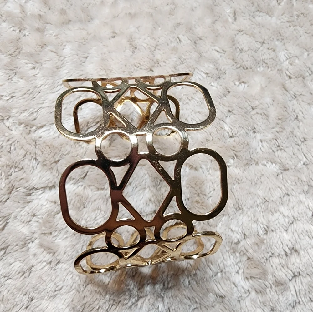 Cuff Bracelets Choose - Picture 3 of 7